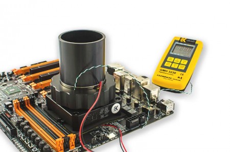 水冷のEK Water Blocksが贈る、極冷OC用冷却升「EK-SF3D Inflection Point EVO」デビュー
