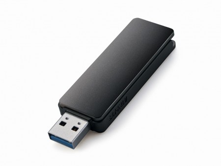 取り外すとコネクタ“オートリターン”。賢く便利なUSB3.0メモリ、バッファロー「RUF3-HPM」