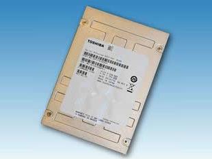 いよいよ来月登場。最大容量1.6TBのエンタープライズ向け高速SSD、東芝「PX02SM」シリーズ