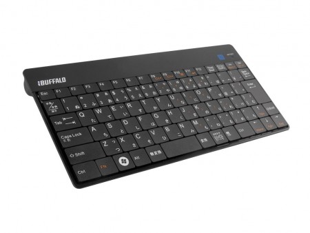 バッファロー、かざすだけで繋がるNFC搭載のBluetoothキーボード「BSKBB13BK」を近く発売