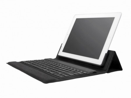 バッファロー、かざすだけで繋がるNFC搭載のBluetoothキーボード「BSKBB13BK」を近く発売