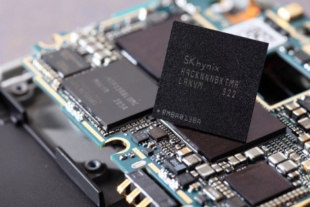 SK Hynix、世界初8Gbit LPDDR3チップの開発に成功。年末より量産開始
