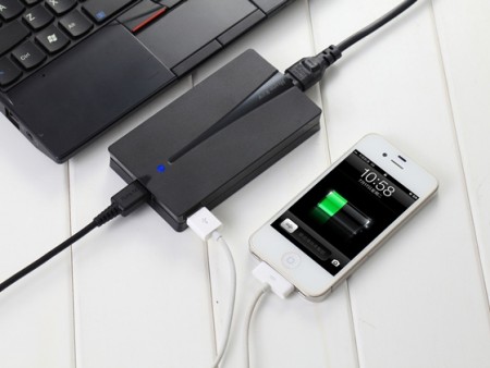 Ultrabookに最適なスマホサイズのユニバーサルACアダプタ、Huntkey「X-MAN 90W」登場