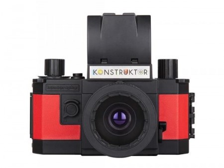世界初、一眼レフカメラの自作キット「Konstruktor」ロモグラフィーから