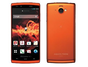 片手でらくらく扱える4.3インチ液晶スマートフォン、NTTドコモ「AQUOS PHONE si SH-07E」
