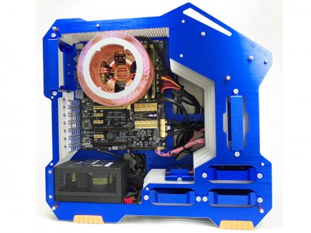 オリオスペック、オープンフレームアルミケース採用の完全ファンレスPC発売