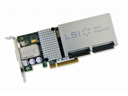 LSI、業界初PCI-Express3.0対応の3.2TB SSDとSSDオンボードの高速RAIDカードを出荷開始