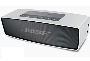 片手で持ち運べるコンパクトモバイルスピーカー、ボーズ「SoundLink Mini Bluetooth speaker」