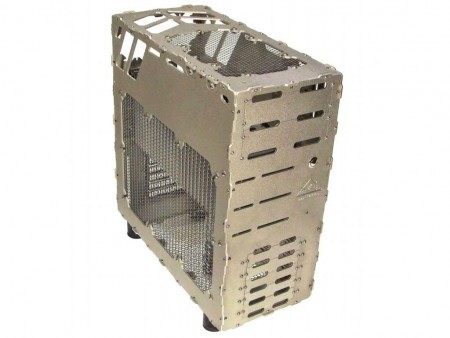 ドイツ発パッシブヒートシンクを呑み込んだファンレスATXケース、Haxx.eu「Case 0.1」絶賛予約受付中