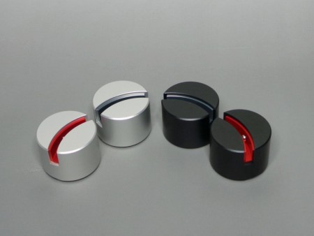 オーディオボードにしてマウスパッド？zionote、アルミ製の多目的アクセサリ「SmartPad」発売