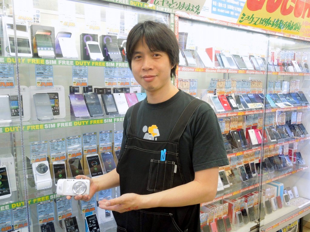 イオシス アキバ中央通店 林さん