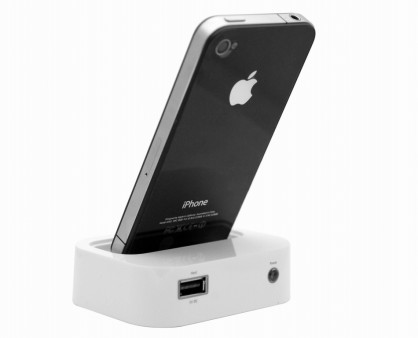 2,000mAhバッテリー内蔵のiPhone向けマルチドックスタンド、PhotoFast「GDOCK Gen2」