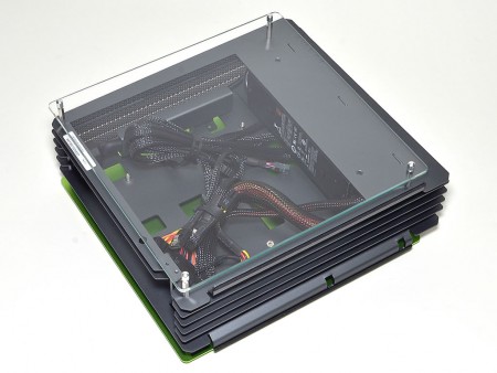 量産型オープンエアMini-ITXケースIn Win「HFrame mini