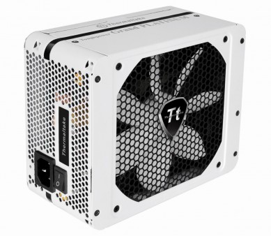 ホワイトカラーのPLATINUM認証電源ユニット、Thermaltake「Toughpower Grand Platinum Snow Edition」国内発売開始