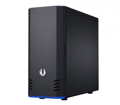 BitFenix、デザイン性にこだわったミドルタワーPCケース「Shadow」10月投入