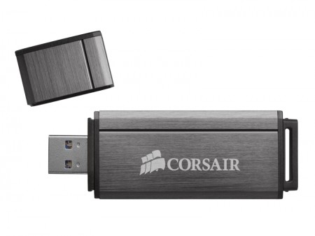 読込285MB/s、容量256GBのUSB3.0フラッシュメモリ、CORSAIR「Voyager GS」シリーズ