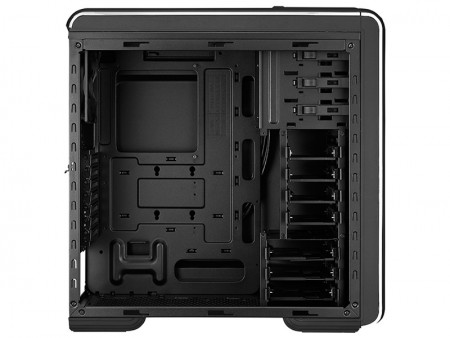 Cooler Master、ミドルタワーの名機3代目「CM 690 III」9月14日国内デビュー
