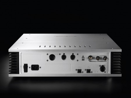 NAS機能搭載の高級オーディオトランスポートaurender「W20」発売。価格は圧巻の200万円