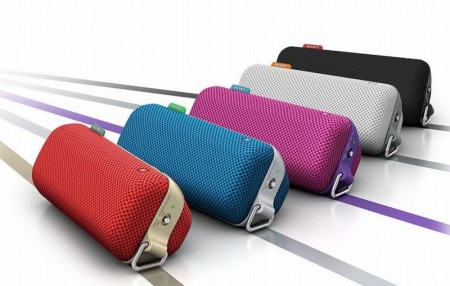 向きを変えれば音も変わる！ソニーの防滴仕様Bluetoothスピーカー「SRS-BTS50」は来月発売