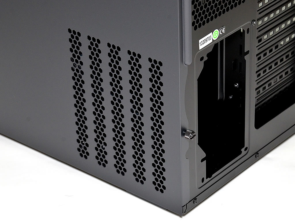 Corsair Air 540, メモリ, 電源750W Corsair Air 540, メモリ, 電源750W Corsair Air 540, メモリ