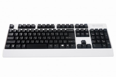 2種類のキートップを選択可能。赤軸採用ゲーマー向けキーボード、ZOWIE GEAR「CELERITAS Limited Edition」