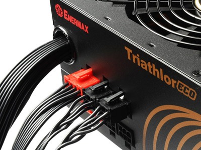 極薄フラットケーブル採用の80PLUS BRONZE認証ミドルレンジ電源、ENERMAX「Triathlor ECO」