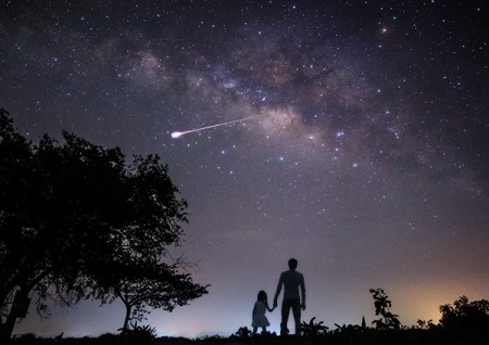 20万円で宇宙葬の時代。スマホアプリ連携の「宇宙葬サービス」とは