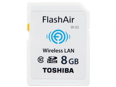 東芝、無線SDHCカード「FlashAir」にClass10対応8GBモデル「SD-WC008G」追加