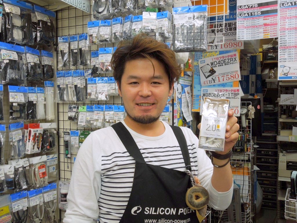 パソコンハウス東映 塩原さん