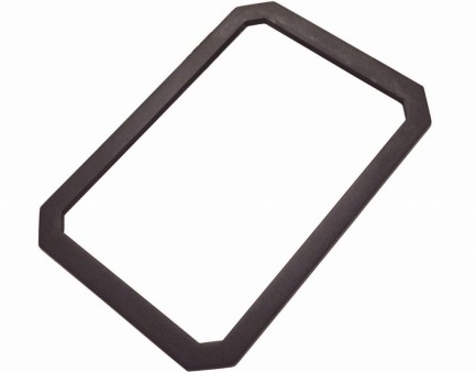 玄人志向、7mm厚2.5インチSSD/HDDを9.5mm厚に変換するスペーサー「KRSP-765」