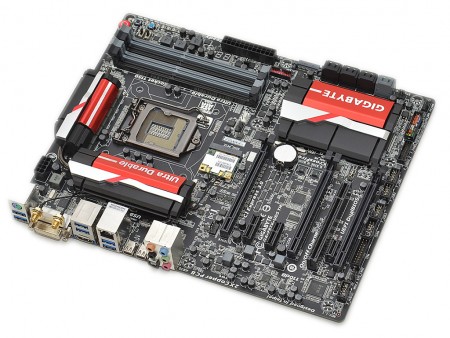 最新インターフェイス満載のZ87マザーボード GIGABYTE「GA-Z87X-UD5 TH
