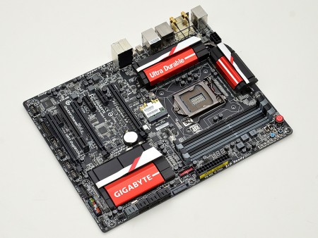 最新インターフェイス満載のZ87マザーボード GIGABYTE「GA-Z87X-UD5 TH