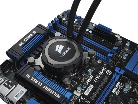 120mmファンデュアル搭載のオールインワン水冷キット、CORSAIR「H75」
