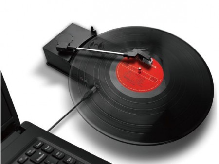 アナログレコードをMP3化できるUSB対応レコーダーがエアリアから
