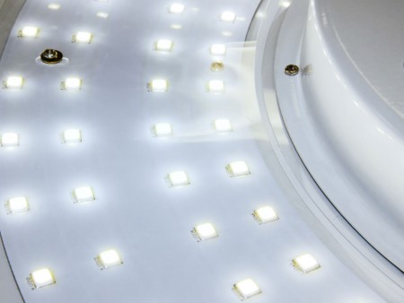 意外な展開。あのZALMANからLEDシーリングライトが登場