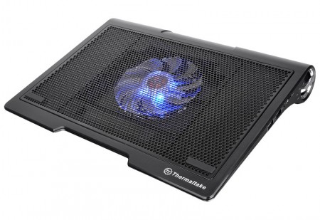 アスク、Thermaltake製ノートPCクーラー「Massive」シリーズ2種の取り扱い開始