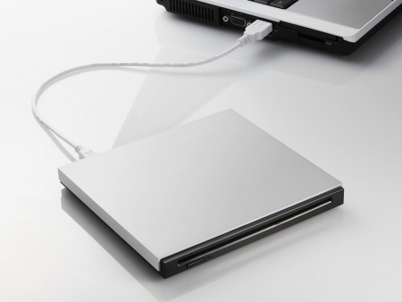 ロジテック、スマホでDVDが観られるソフトバンドルのMac用ポータブルDVDドライブ
