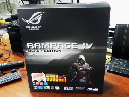予約完売のショップもあるIvyBridge-E用マザーボード、ASUS「RAMPAGE