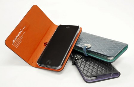 上質なカーフレザー素材のiPhone 5/5S専用ケース、EVOUNI「Leather Arc Cover iPhone5S L58」