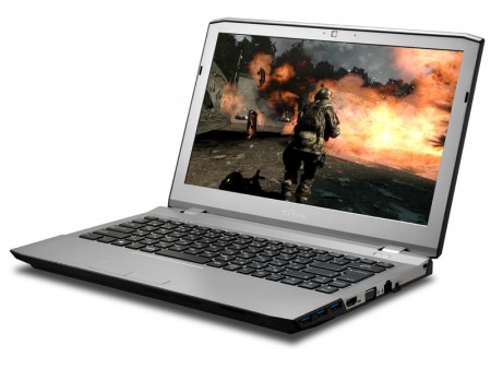 マウス、オンラインFPS「Alliance of Valiant Arms」推奨13.3型ノートとデスクトップ3機種発売