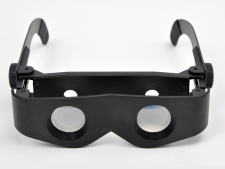 7年後に備えよう。サングラス機能も付いた「メガネ型双眼鏡」がサンコーから発売中