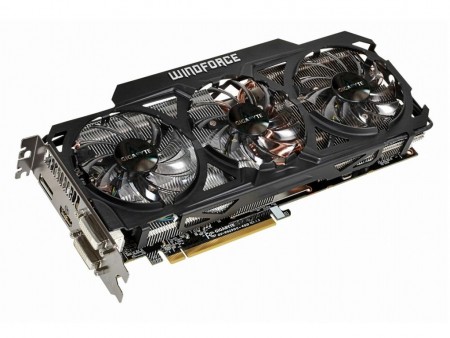 年内ギリギリ登場。「WINDFORCE 3X」クーラー搭載R9 290Xグラフィックス、GIGABYTE「GV-R929XOC-4GD」