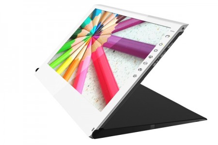 テックウインド、バッテリ駆動も可能な15.6インチモバイル液晶、GeChic「On-Lap 2501 SE」発売