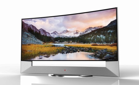 LG、5120×2160ドット対応の105インチ曲面TV「105UB9」発表