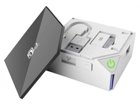スペックコンピュータ、本体にケーブルを収納した大容量7,800mAhモバイルバッテリ「MagCub」発売