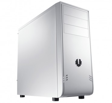 ここから自作始めよう。初心者にも優しい組込みやすいミドルタワー、BitFenix「Comrade」が来月発売