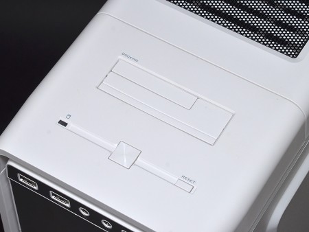 U31