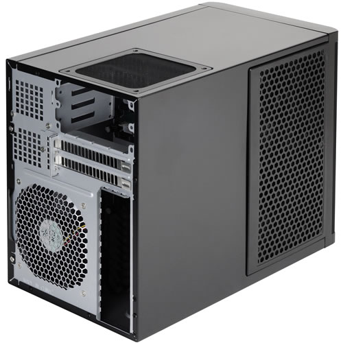 21Lサイズで12ドライブベイ内蔵のMini-ITXケース、SilverStone「DS380」近日発売