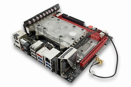 ASUSTeK製ゲーミングMini-ITX「MAXIMUS VI IMPACT」向け水冷ヘッドがEKWBから