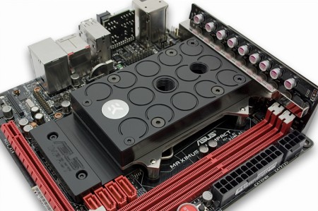 ASUSTeK製ゲーミングMini-ITX「MAXIMUS VI IMPACT」向け水冷ヘッドがEKWBから